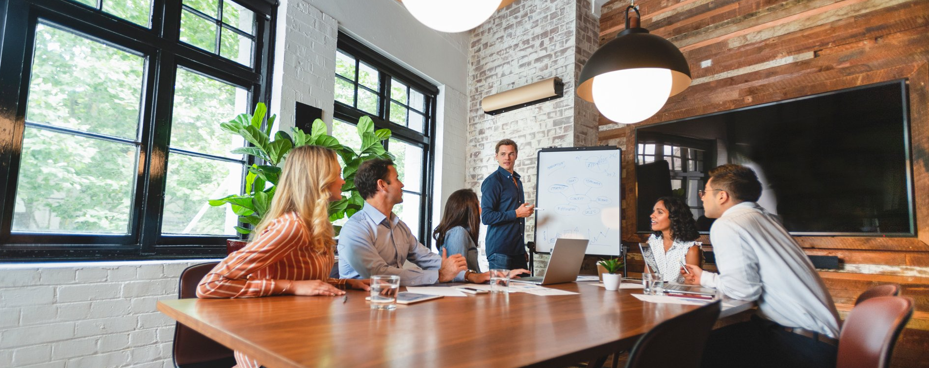 In-house Marketing vs Agency Marketing
