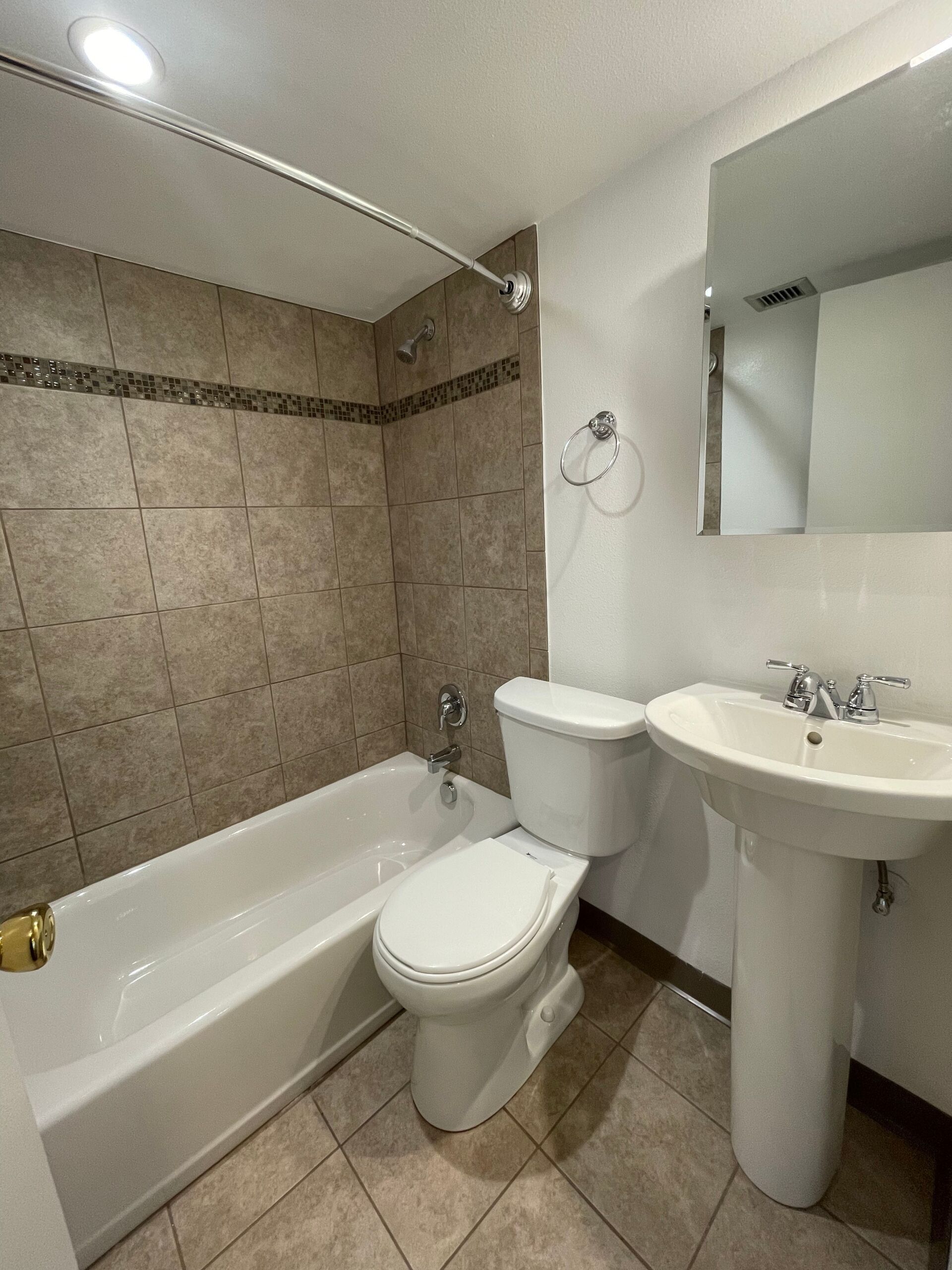 The Residence at Governor's Park Alden Brown & Company, LLC