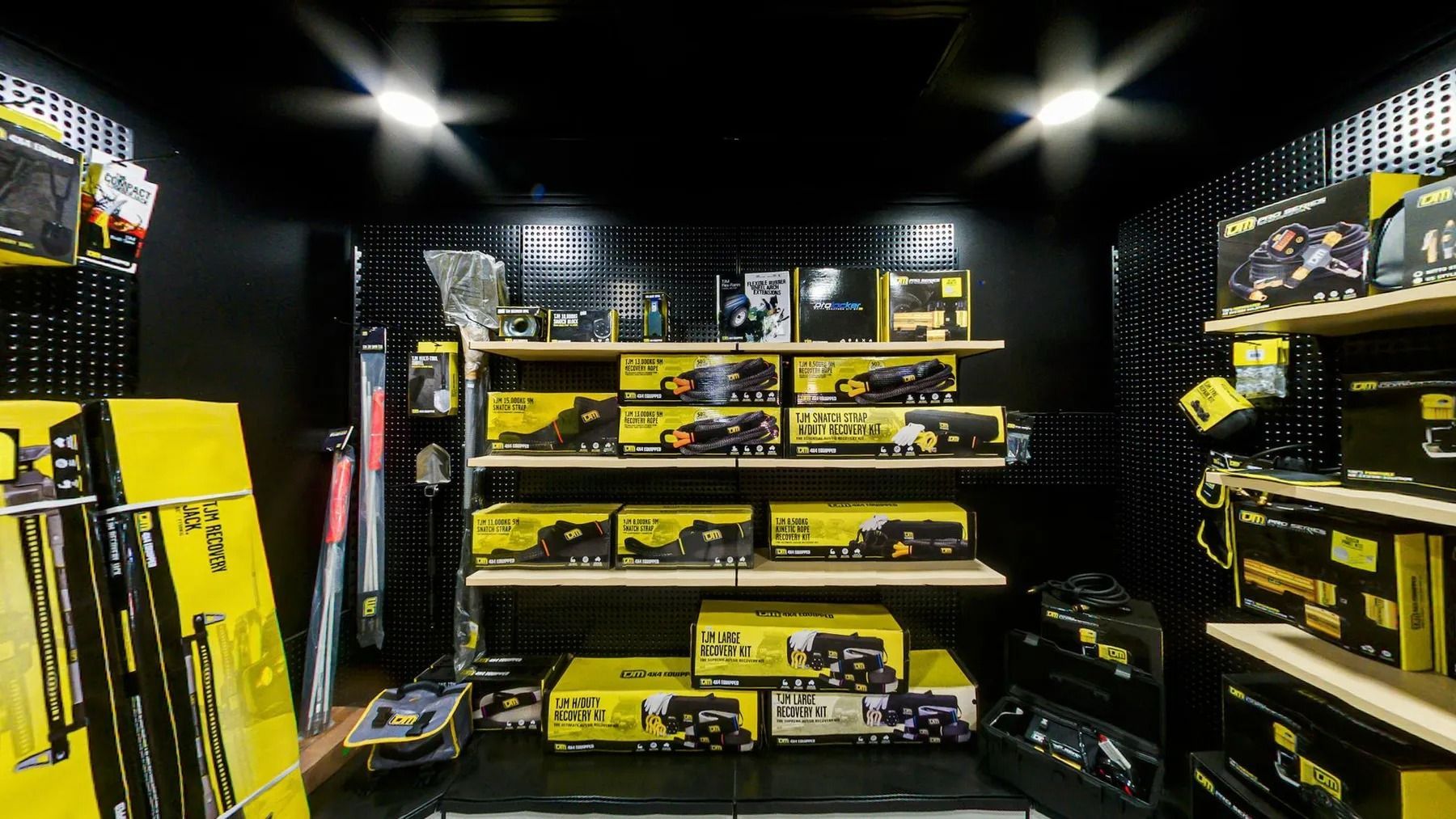 Display of 4x4 Accessories in Wagga Wagga