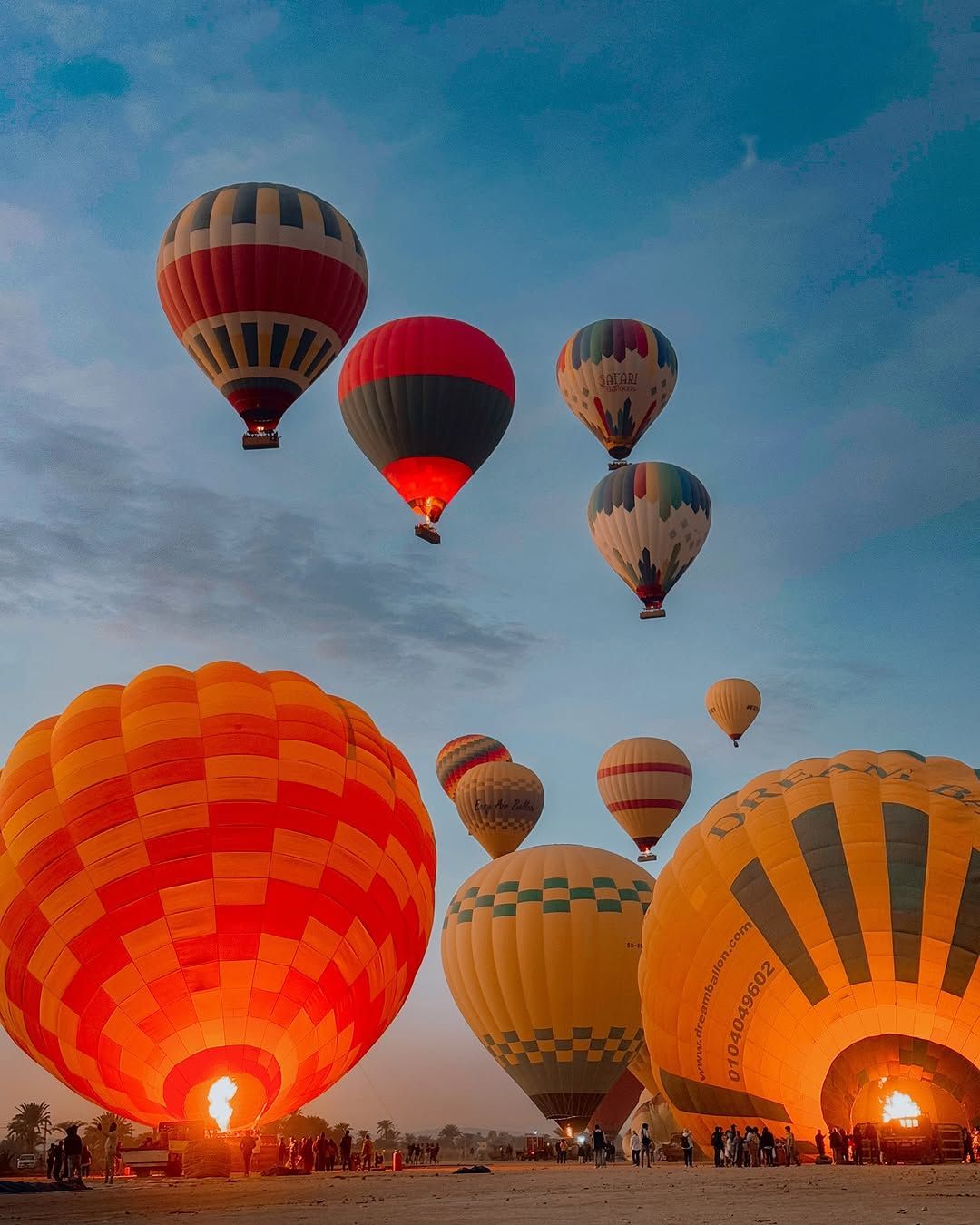 Hot air balloon above the temples and monuments of Luxor