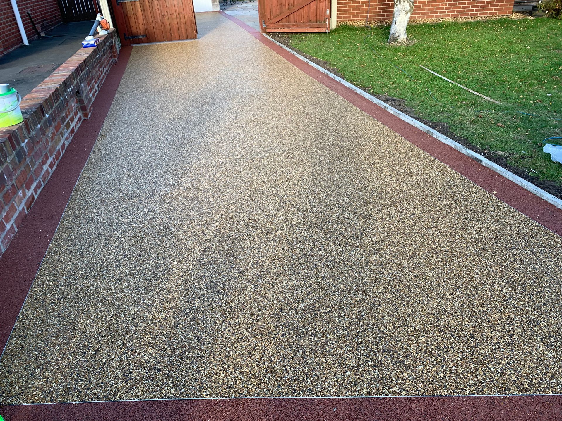 installers of resin bound stone drives, driveways, patios, paths in blackpool, lytham st annes