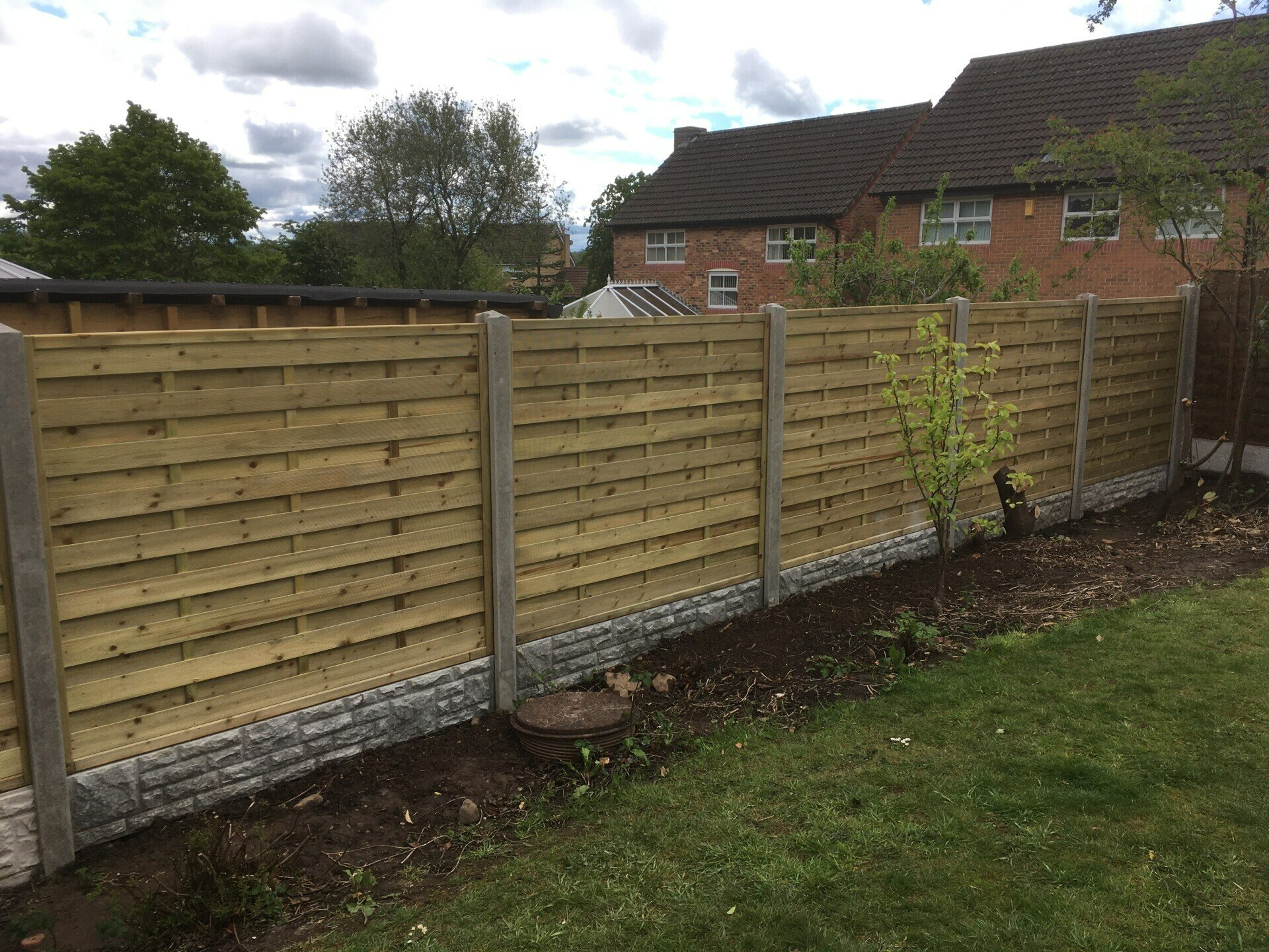 fencing,fences,fence,installer,contractor,in,morecambe,preston,blackpool,garstang,carnforth,milnethorpe,kendal,bowness,windermere,ulverston,barrow in furness,