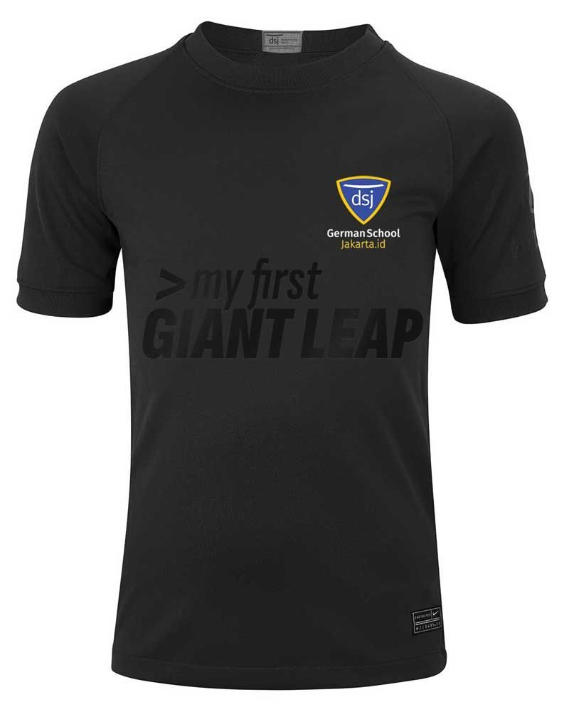 A black t-shirt that says my first giant leap