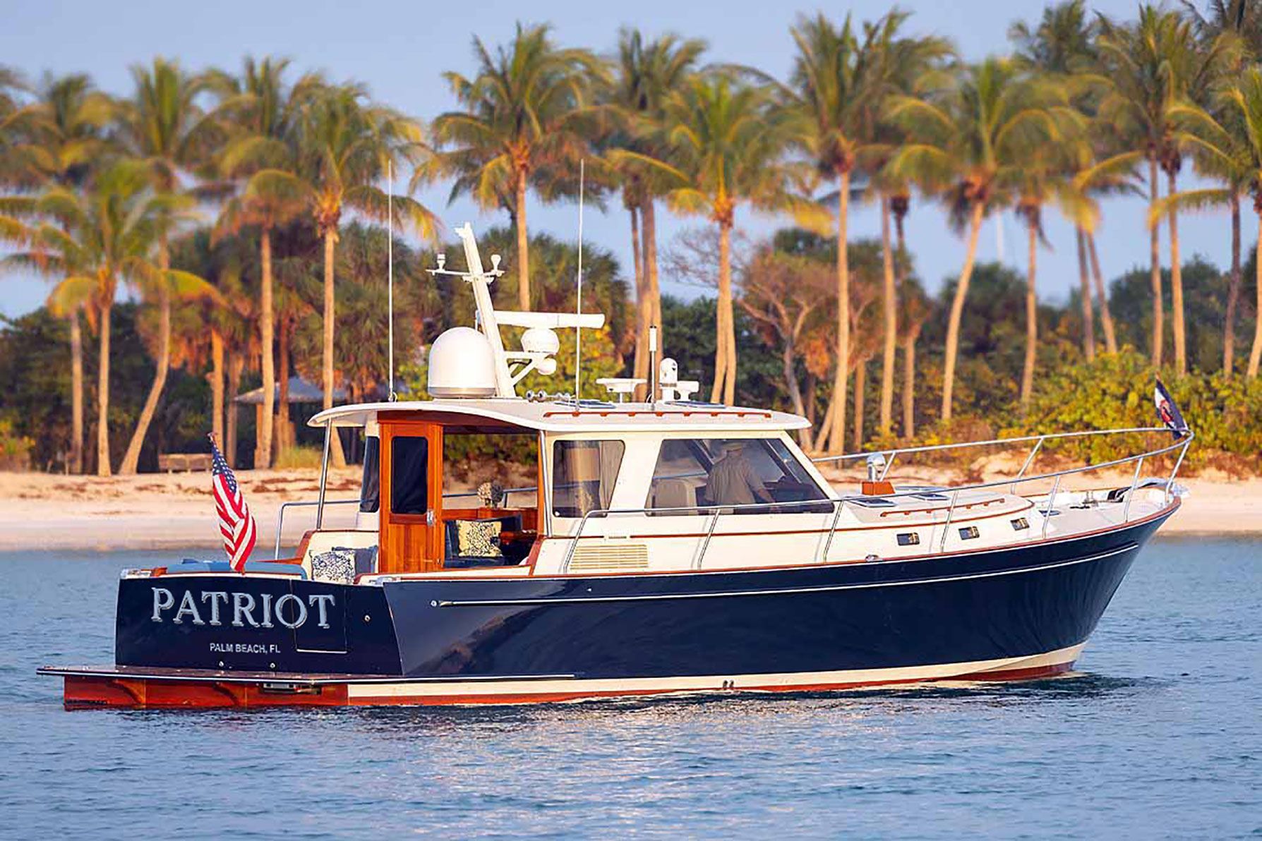 Patriot stern view with name