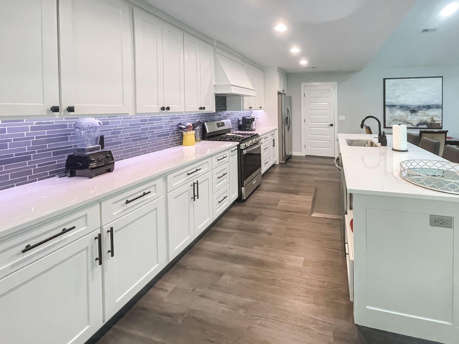 Contemporary Transitional Kitchen Remodel by Marx Construction — Project 1 project photo