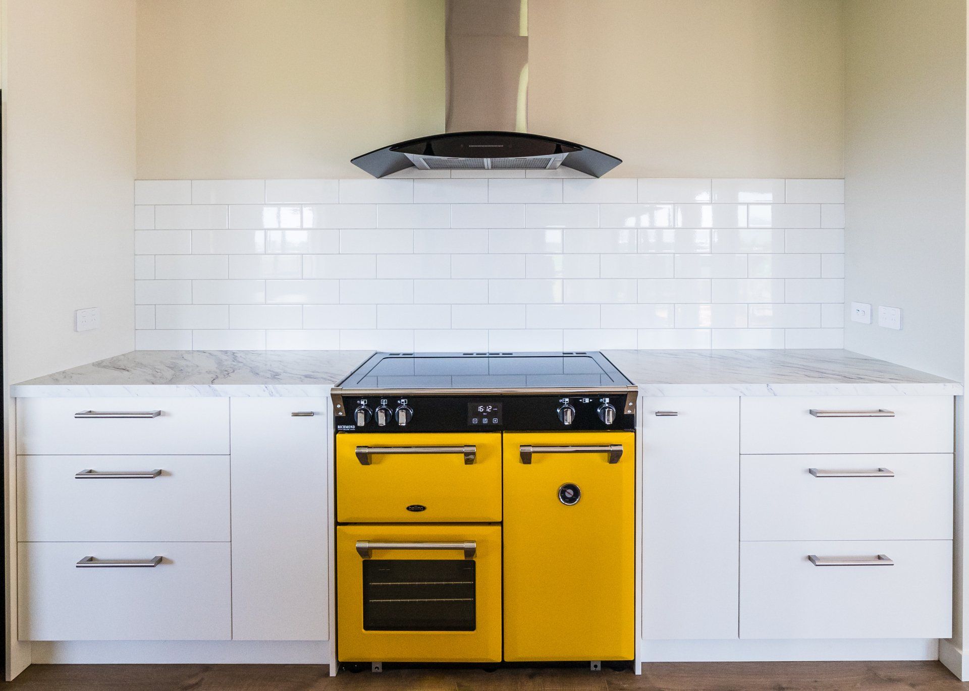 Yellow Cooker - Grenfell Builders Darfield