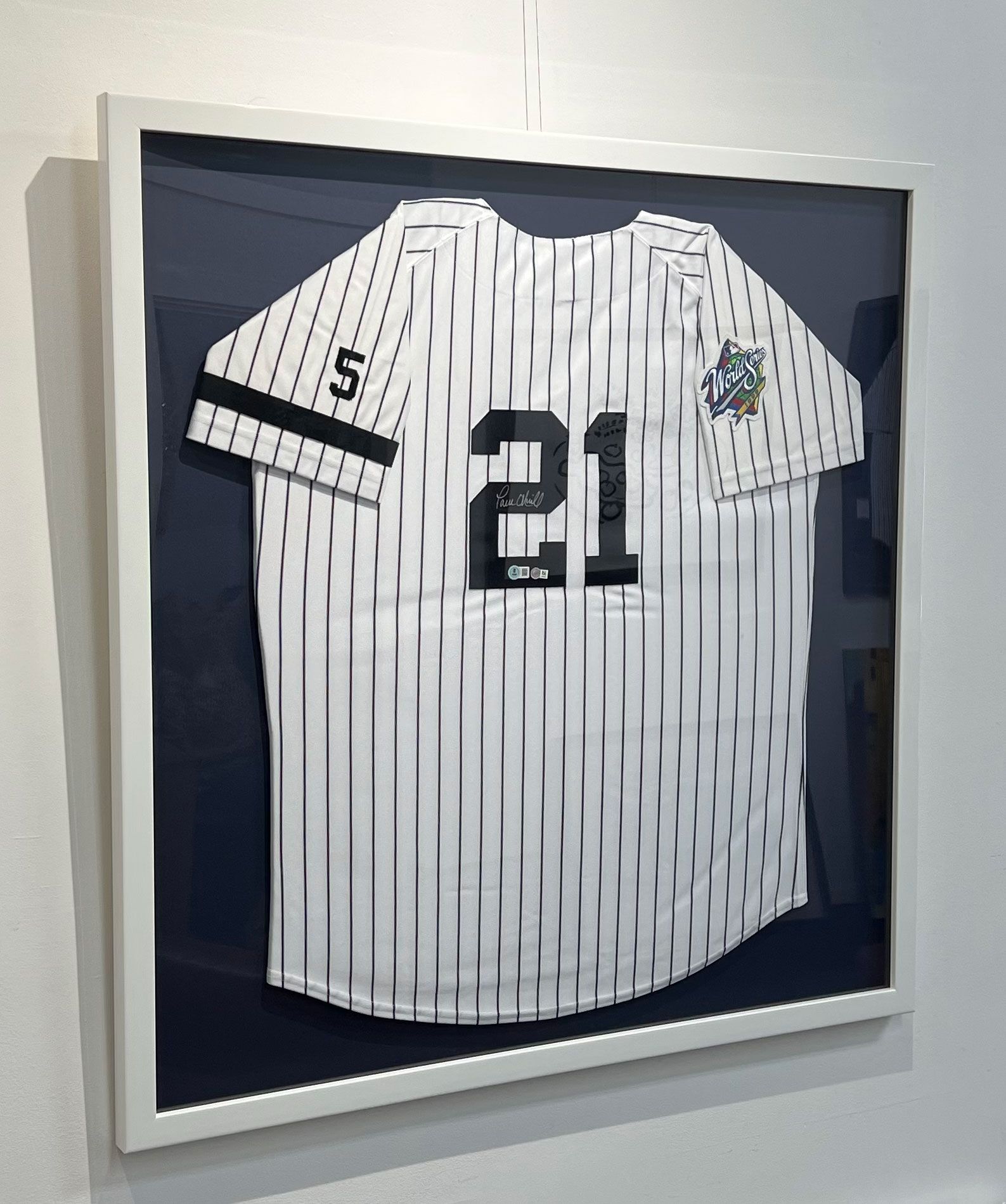 NY Yankees jersey framing.