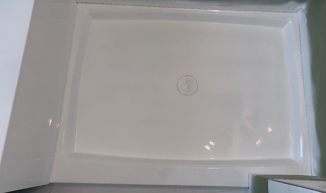 Calgary Bathtub Refinishing Work, Before, After