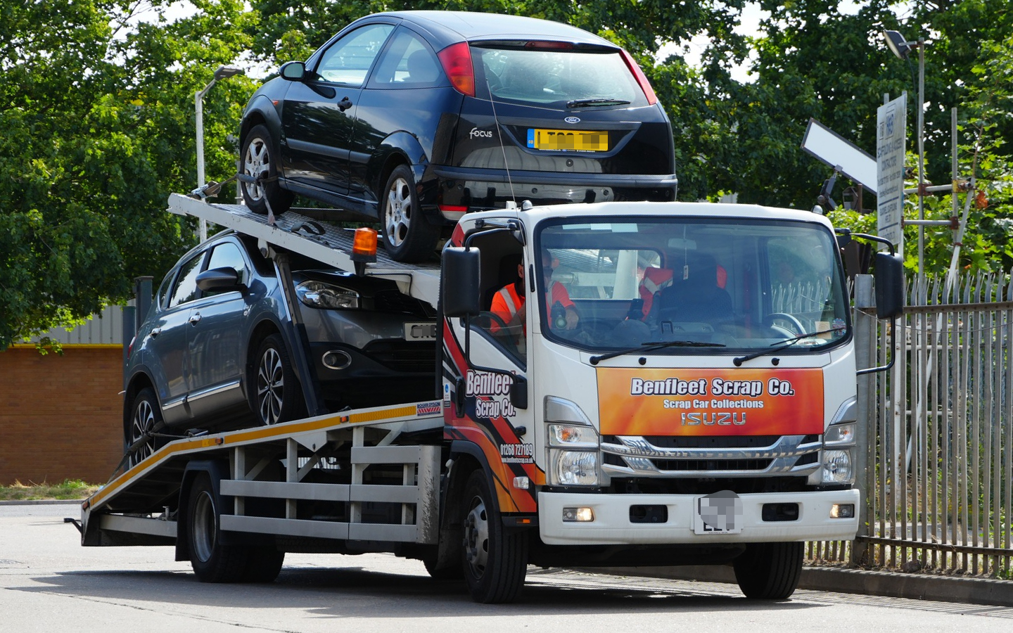 Benfleet Scrap with cars ready to be scrapped