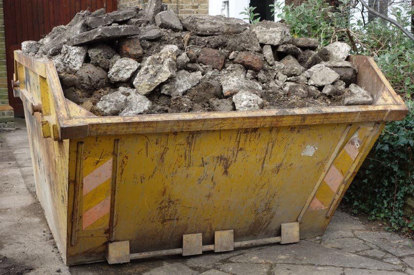 same day skip hire in Rayleigh Near Me