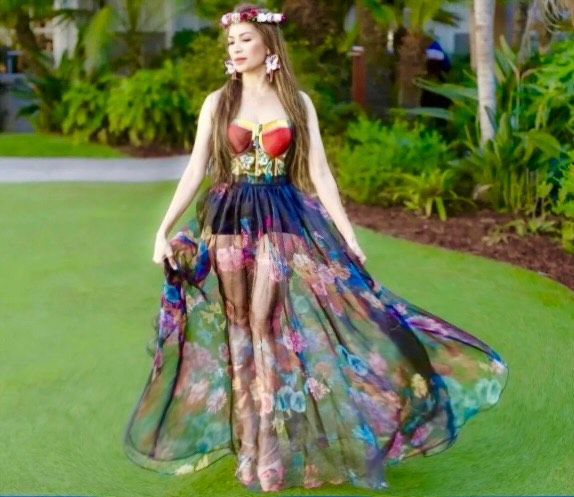 Beautiful and Elegant Corsets Musa Mariposa