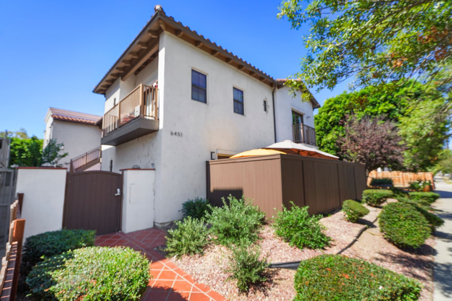 Apartment building managed by Topanga Property Management in Southern California