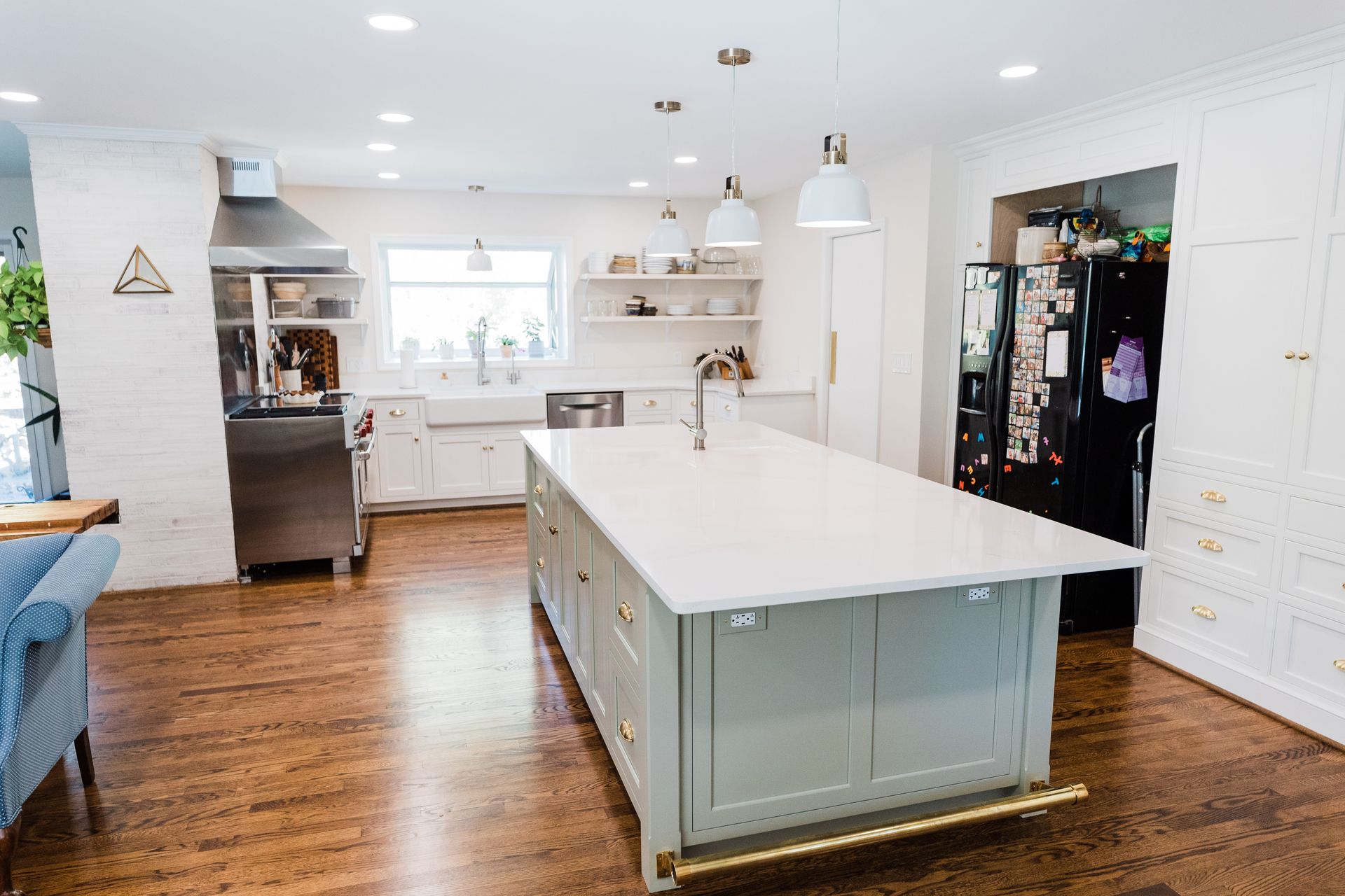 Brown Kitchen