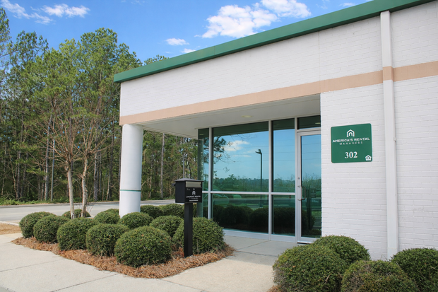 3829 Lorna Road Unit 302 Hoover Alabama Americas Rental Managers Office