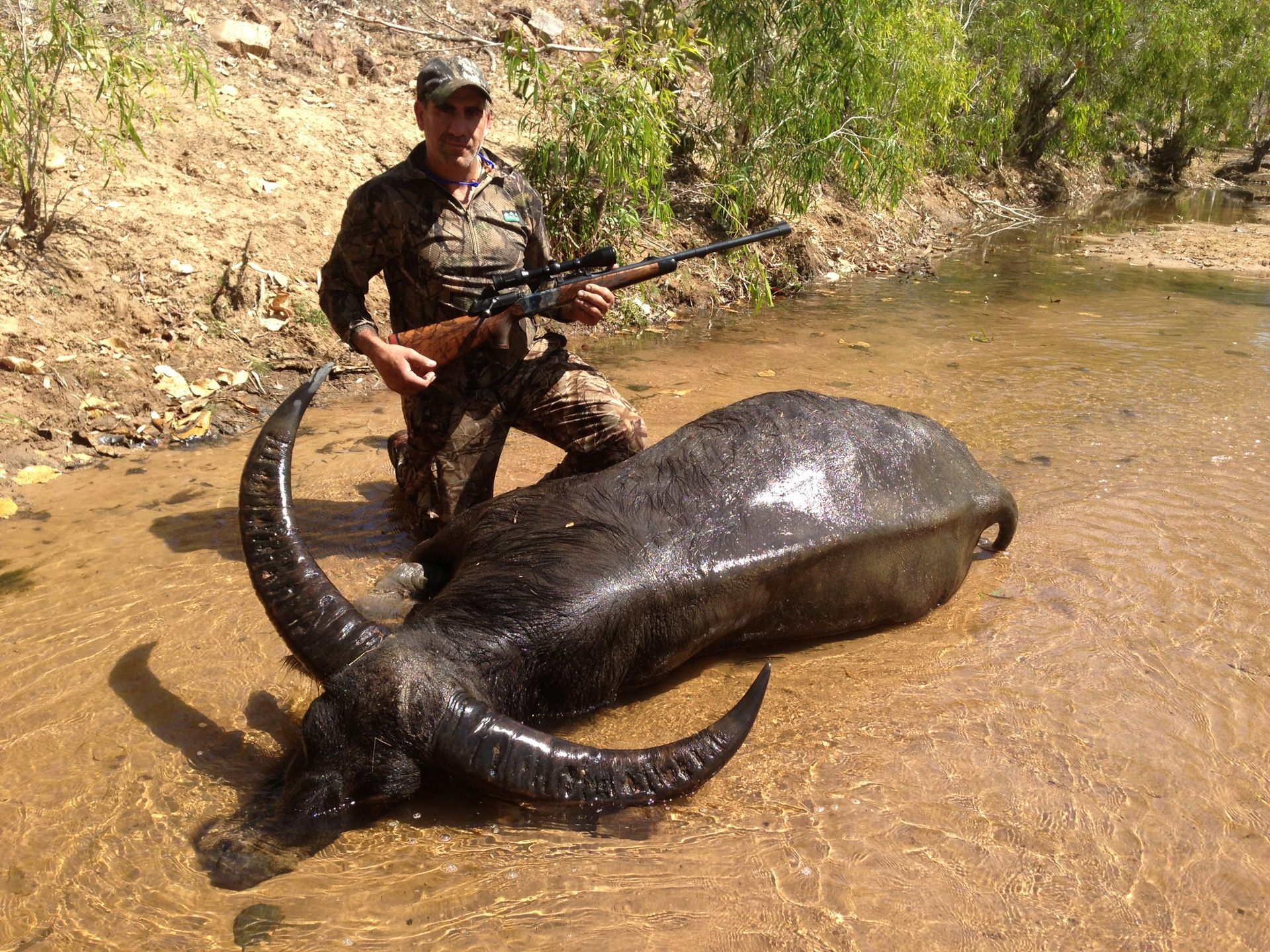 R&R Outfitters