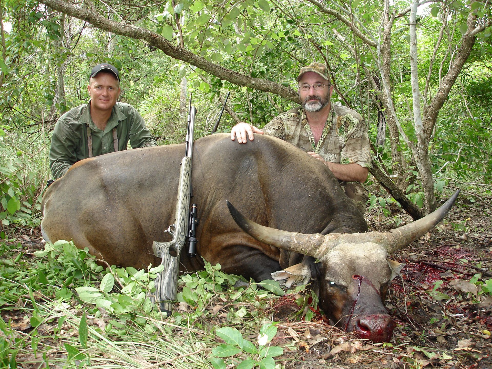 R&R Outfitters