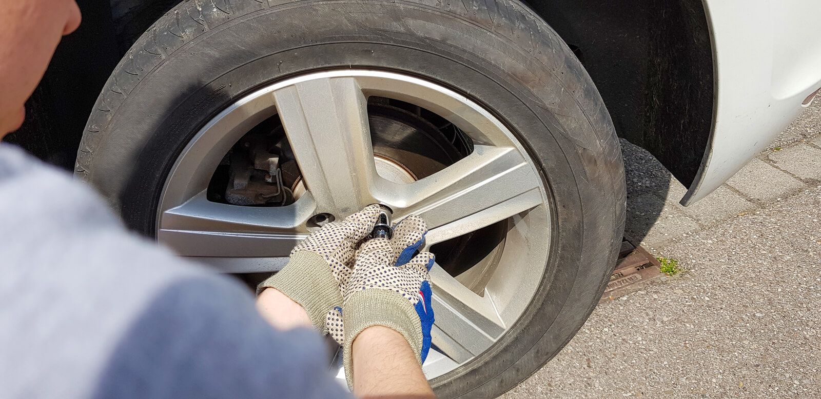 Mobile Tyre Fitting Mobile Tyre Fitter Reading