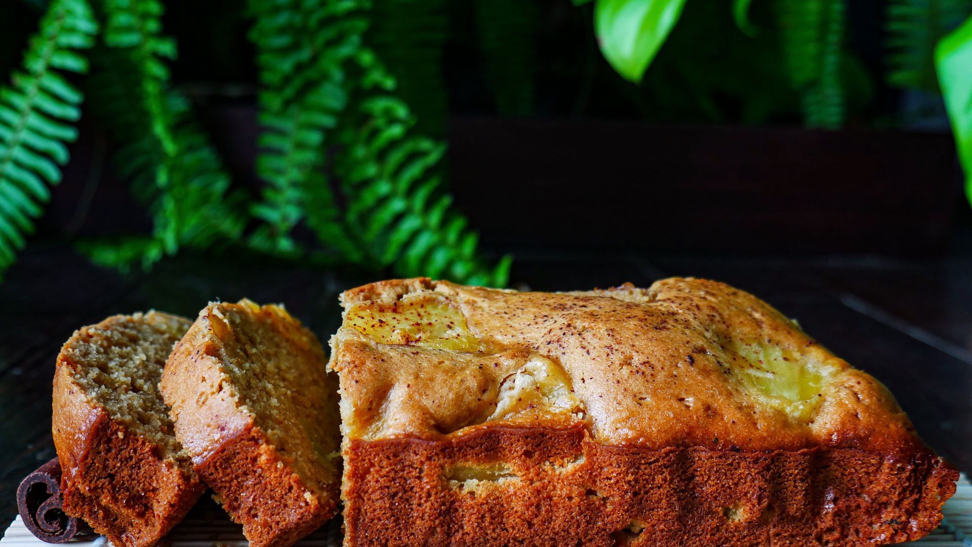 Fresh Apple Fritter Bread