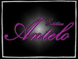 Un logotipo morado sobre fondo negro para un salón de belleza.