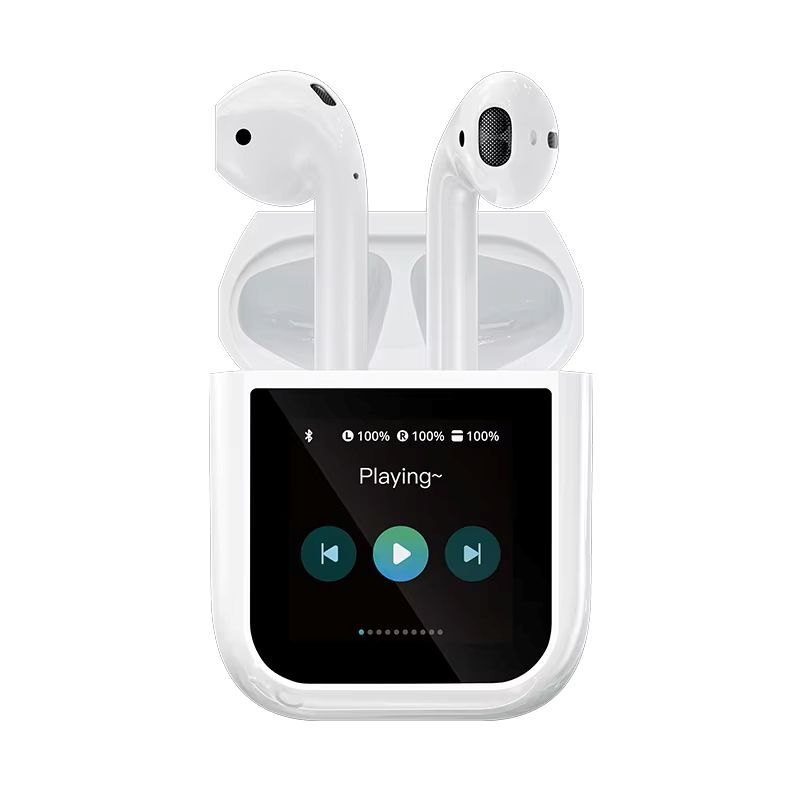 Auriculares inalámbricos blancos en un estuche de carga con una pantalla negra que muestra los controles de música.