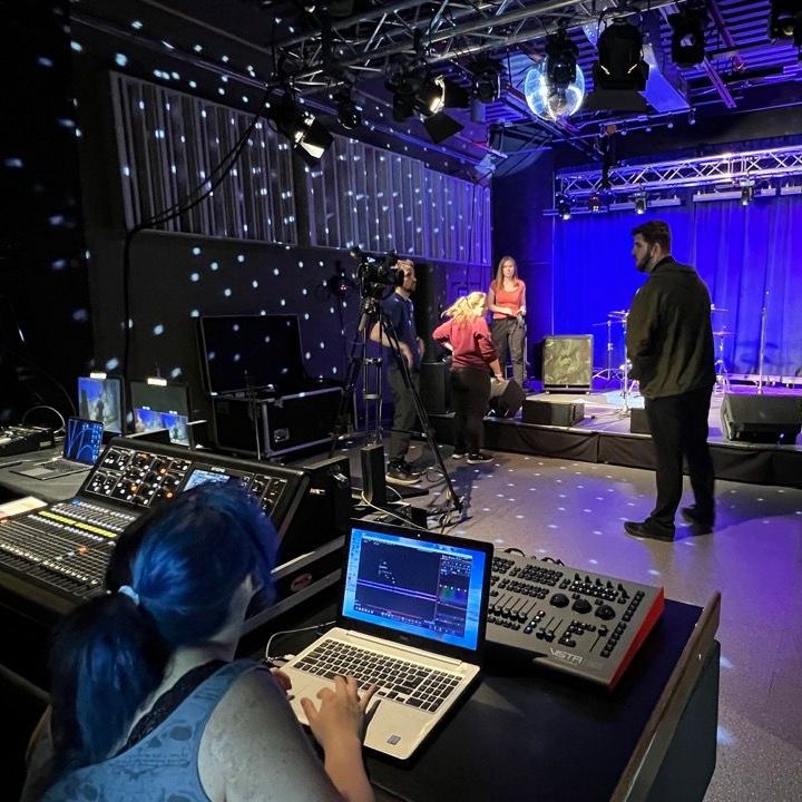 OIART - Audio & Music Production School in Canada | Ontario Institute ...