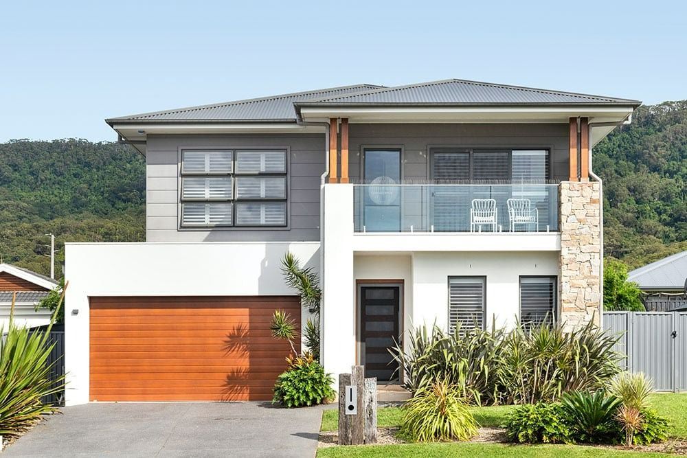 Orion 32 House