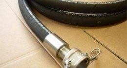 particolare tubo in gomma Arcola Flex