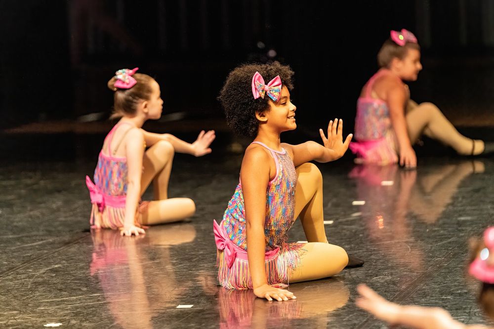 Kids Dance — Group Of Kids Practicing in Grayslake, IL Kids Dance — Group Of Kids Practicing in Grayslake, IL