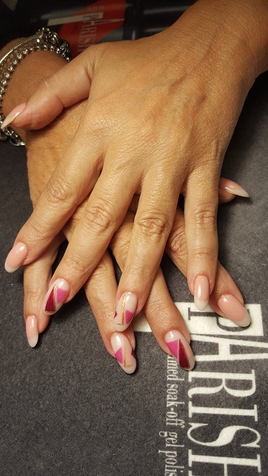 ricostruzione unghie acrygel