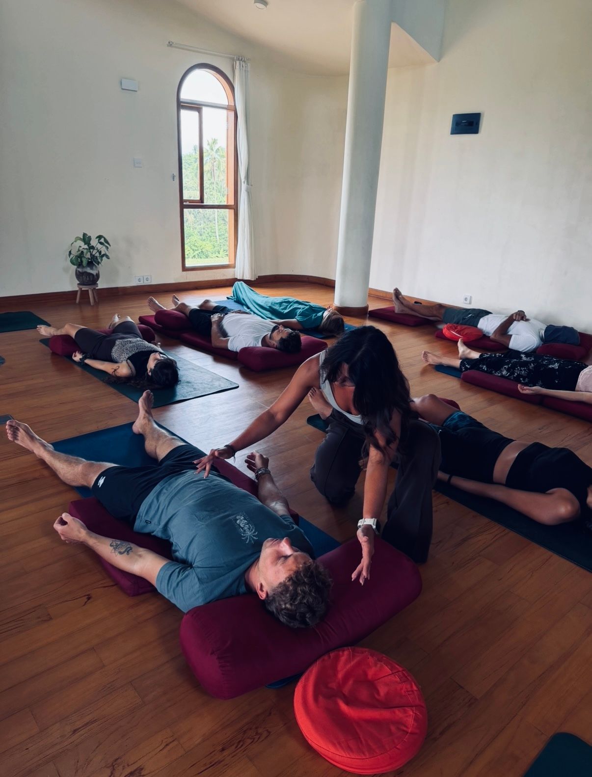 Kundalini NRGY sessie door Denise Roerdink bij Hugz hub in Zelhem op donderdag 24 september