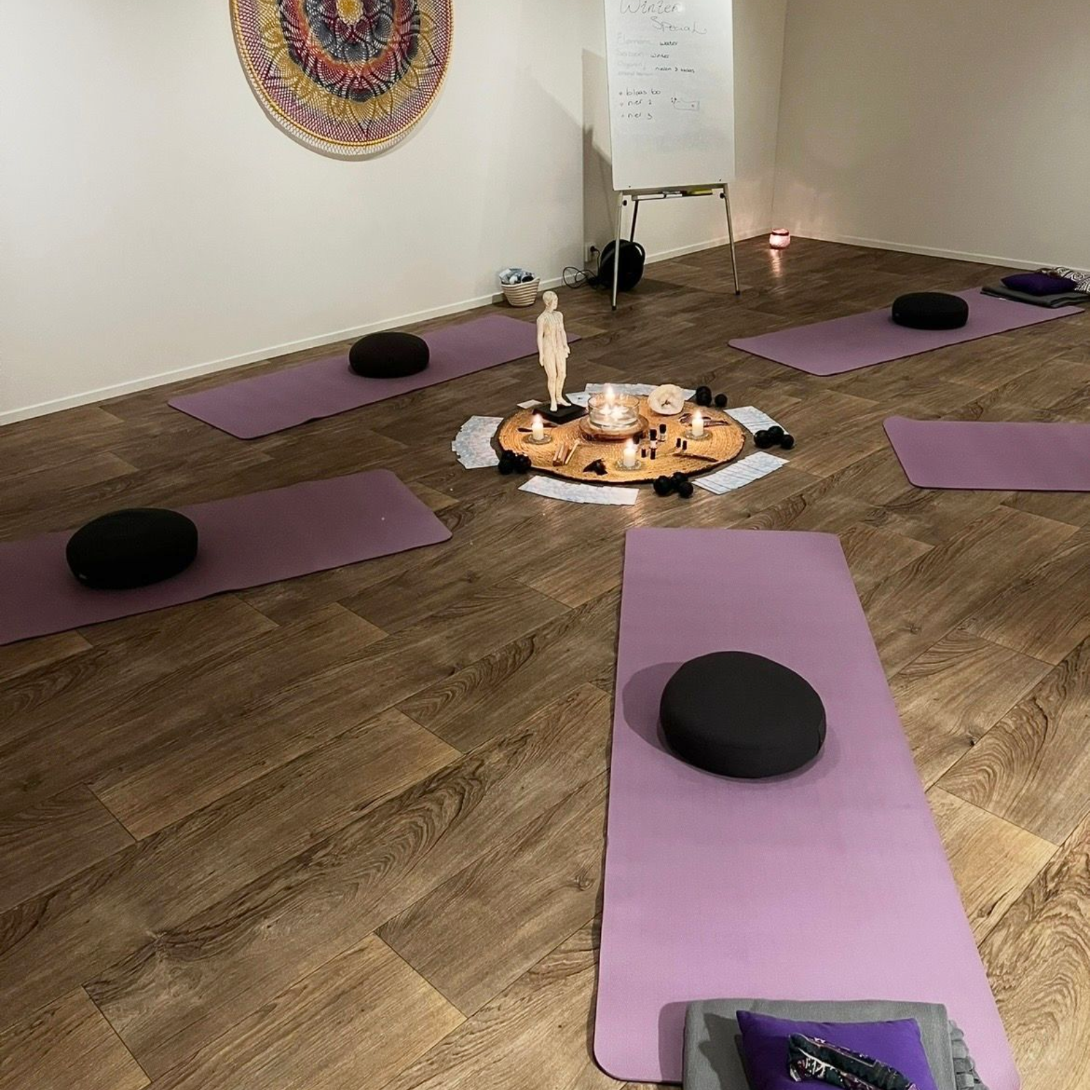 Esmee Evers geeft een Yoga Zomer Special yogales bij Hugz in Zelhem