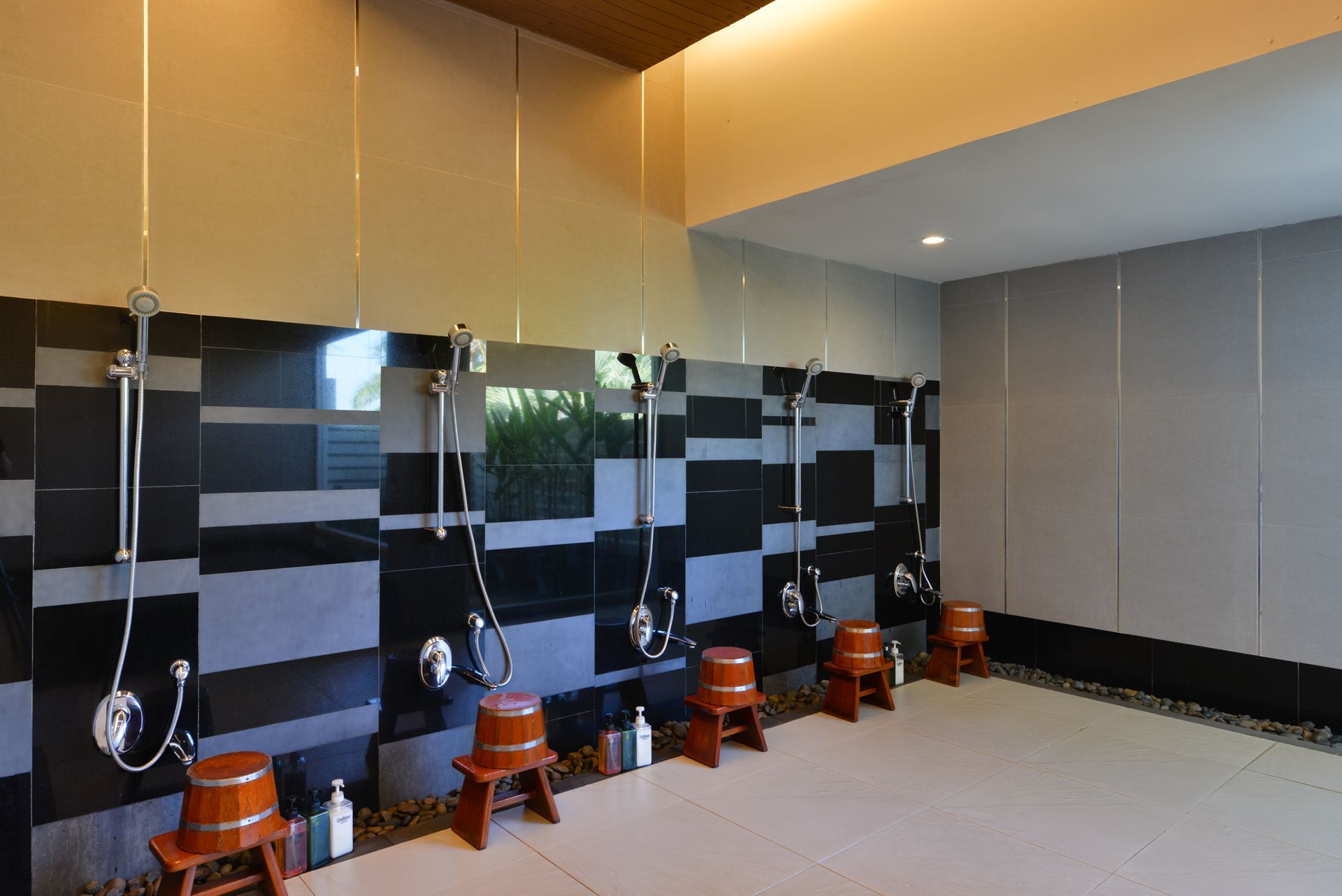 Onsen Japanese Bath - Lotus Valley Golf Resort