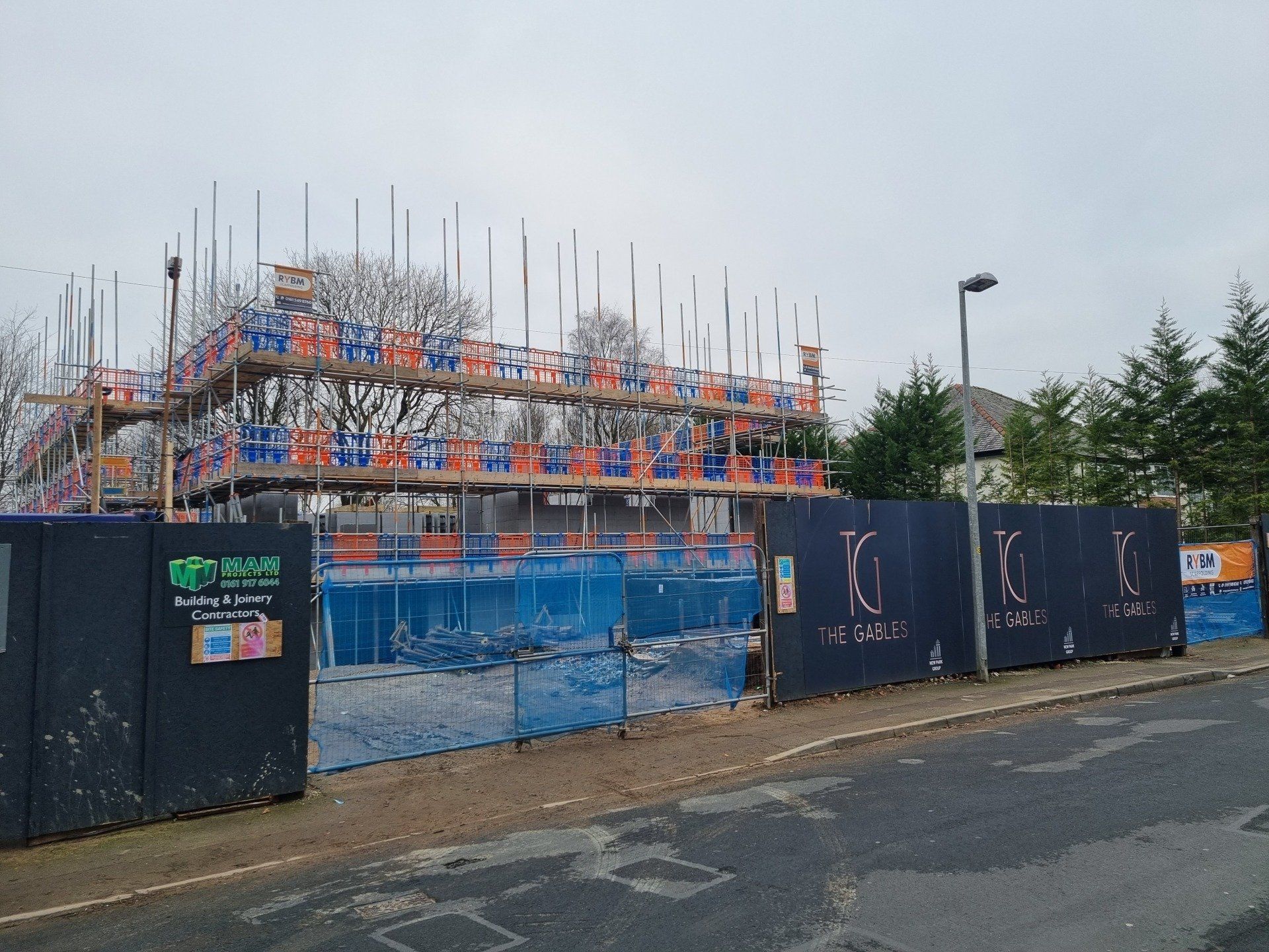 Residential scaffolding for timber frame 