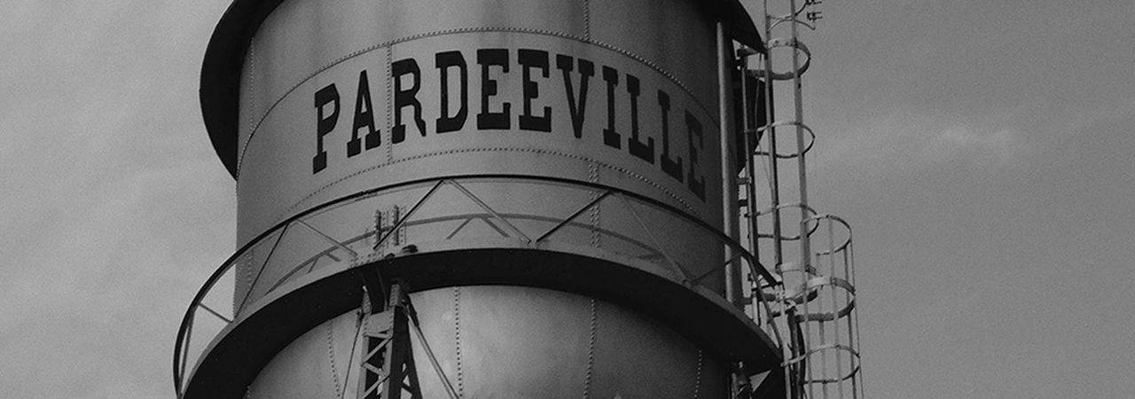 The Pardeeville water tower against an open sky