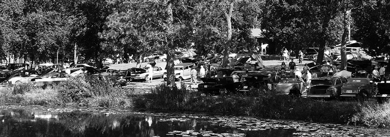 Classic car show beside the millpond in Pardeeville
