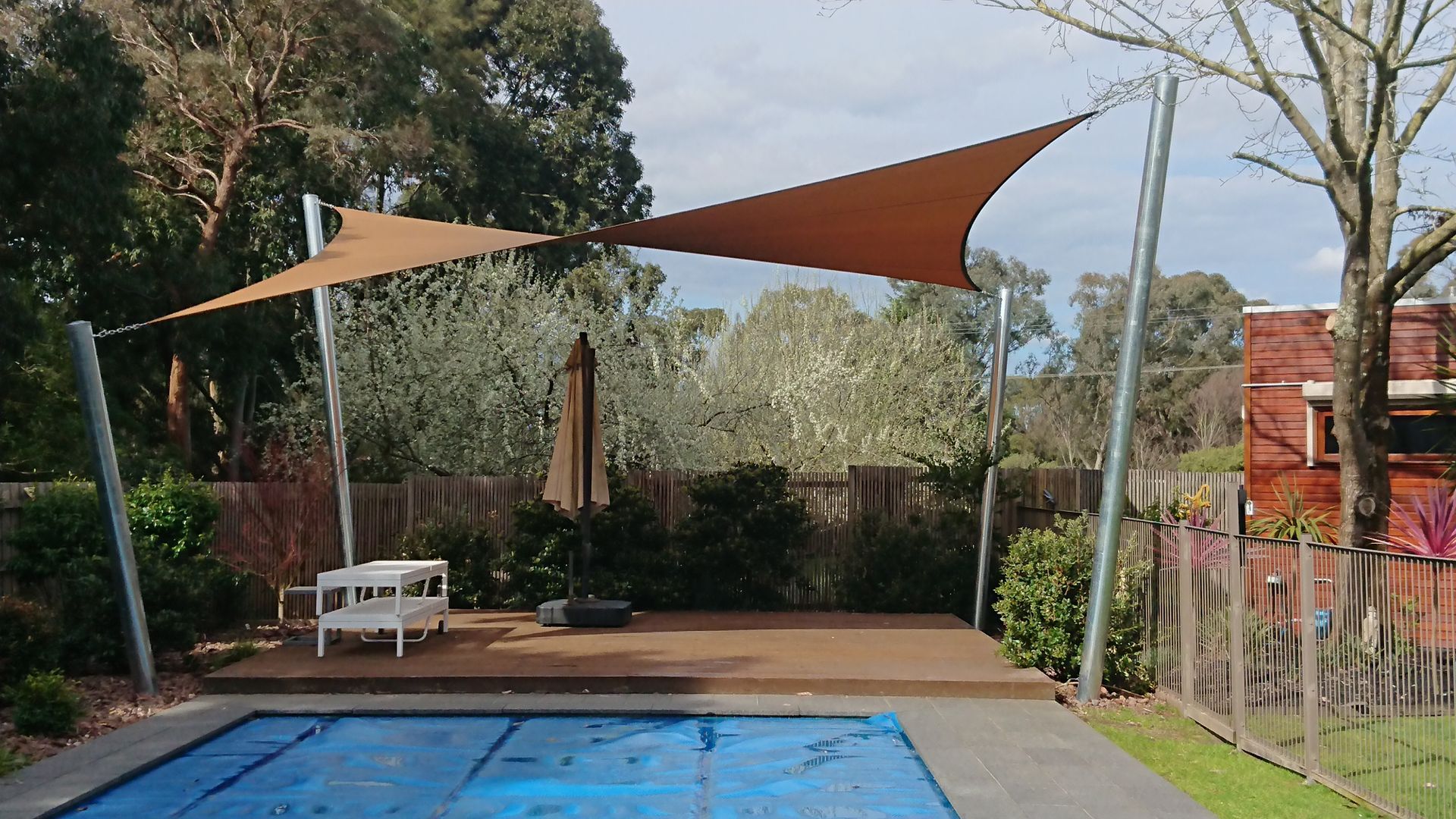 Aspendale Gardens, Bangholme, Beaconsfield, Beaconsfield Upper, Berwick, Braeside, Cardinia, Carrum Downs, Chelsea Heights, Cheltenham, Clarinda, Clayton, Clayton South, Clyde, Clyde North, Cranbourne (and Cranbourne East, North, South, West), Dandenong (and Dandenong North, South), Devon Meadows, Dingley Village, Doveton, Endeavour Hills, Eumemmerring, Fountain Gate, Hallam, Hampton Park, Heatherton, Keysborough, Lynbrook, Lyndhurst, Narre Warren (and Narre Warren East, North, South), Noble Park (and Noble Park North), Officer (and Officer South), Pakenham (and Pakenham South, Upper), Patterson Lakes, Rowville, Sandown Village, Scoresby, Springvale (and Springvale South), Waterways