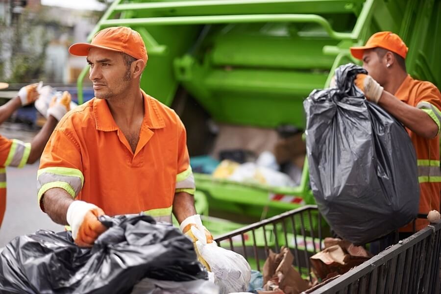 starting a junk removal service