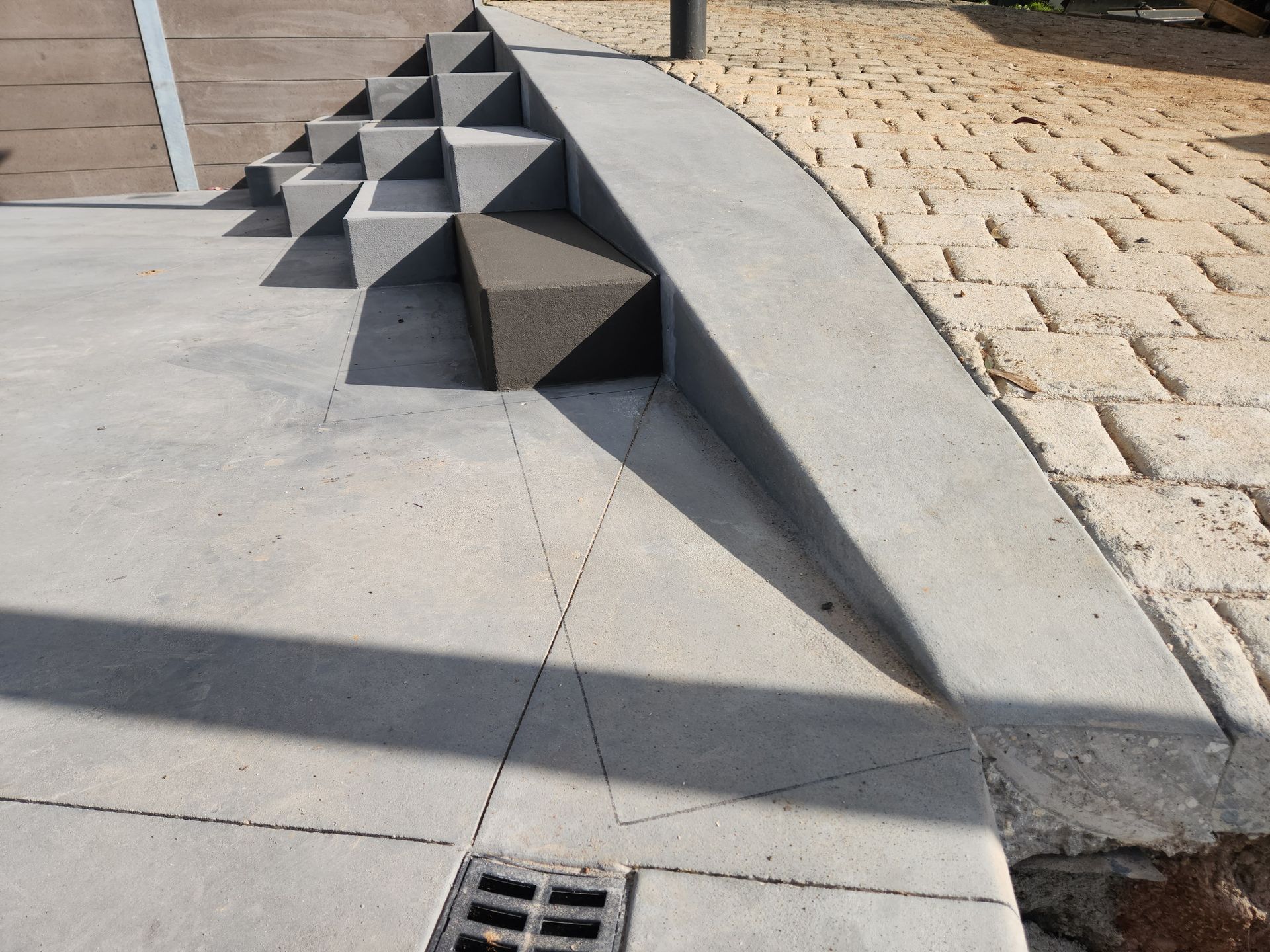 Hexagonal steps close to paving-Colombera Constructions In Wodonga, VIC
