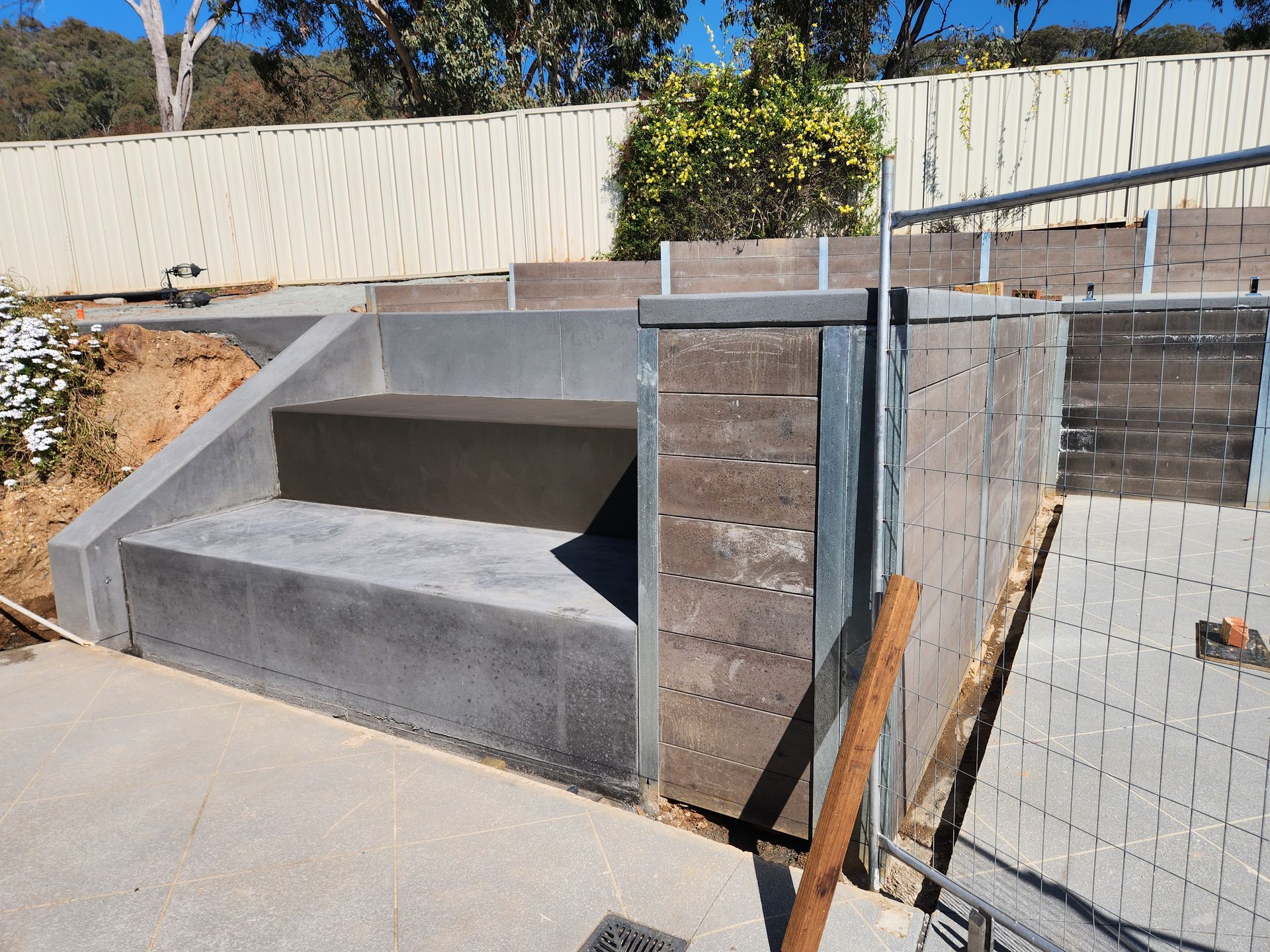 Concrete steps into a garden -Colombera Constructions In Wodonga, VIC