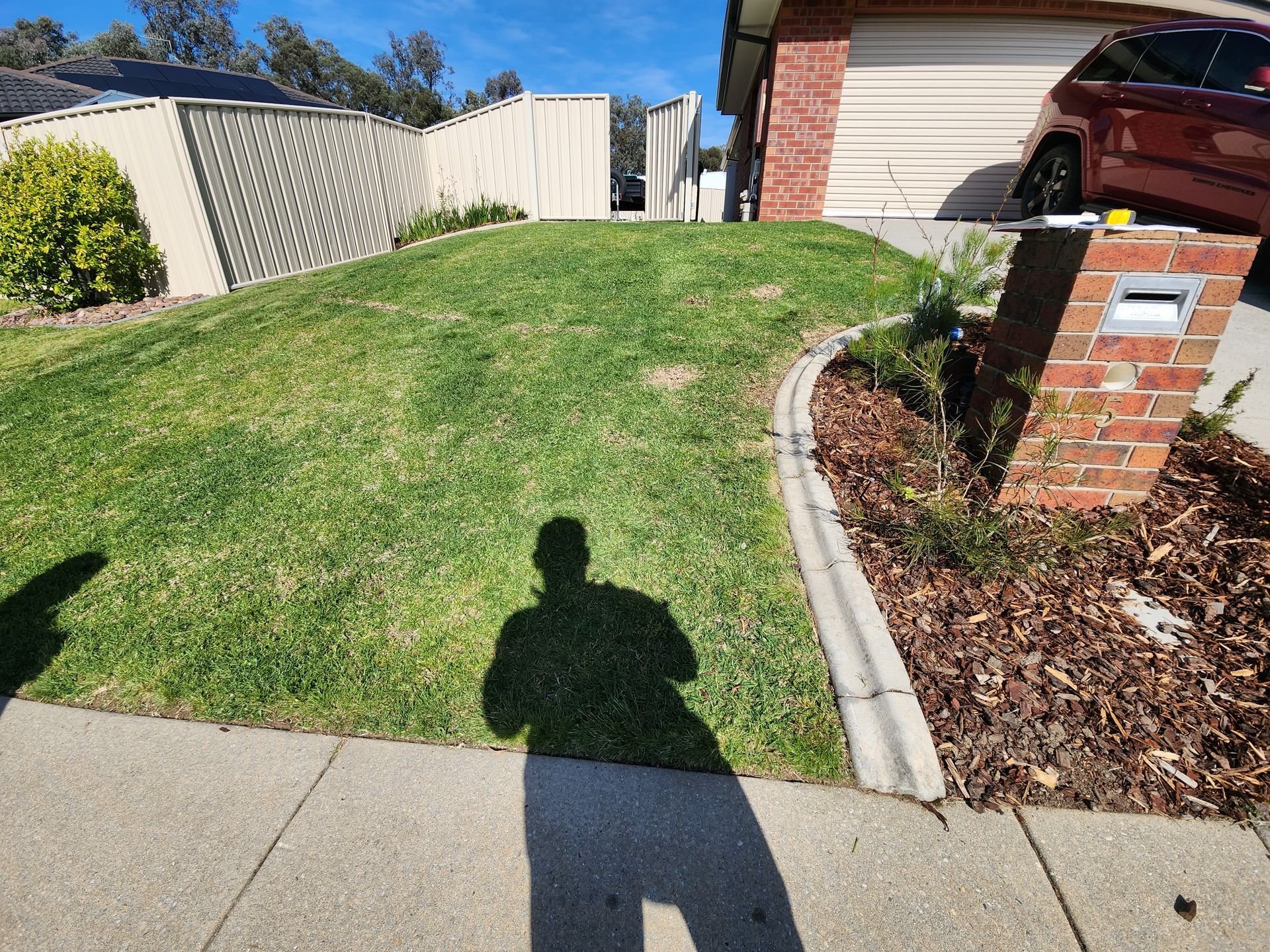 Concrete garden edging -Colombera Constructions In Wodonga, VIC