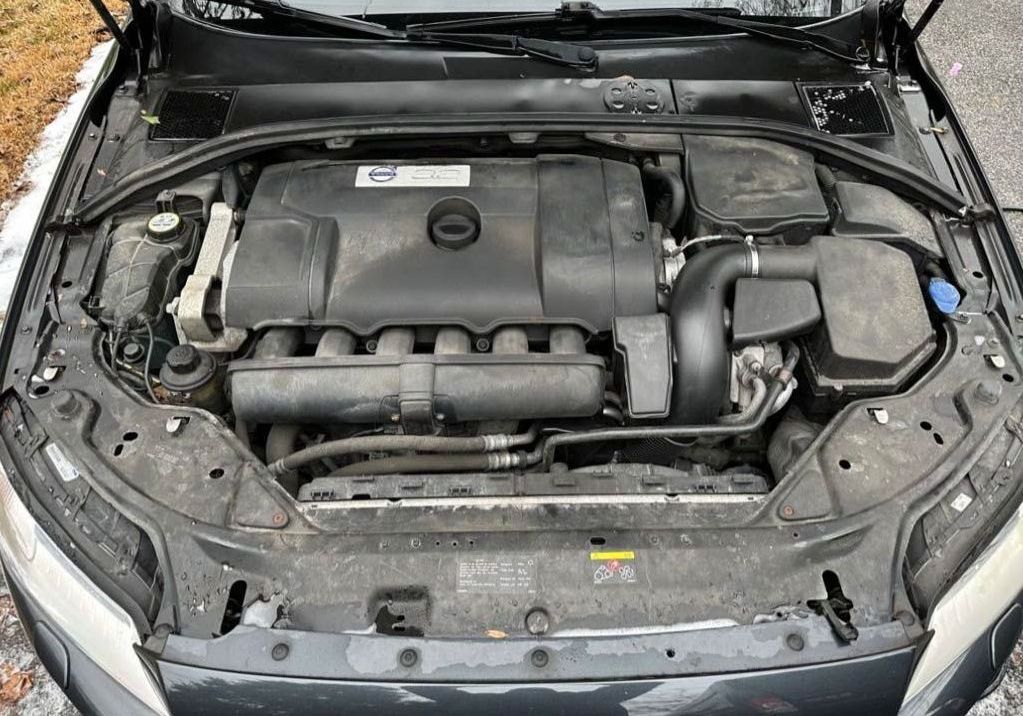Engine Detailing Before