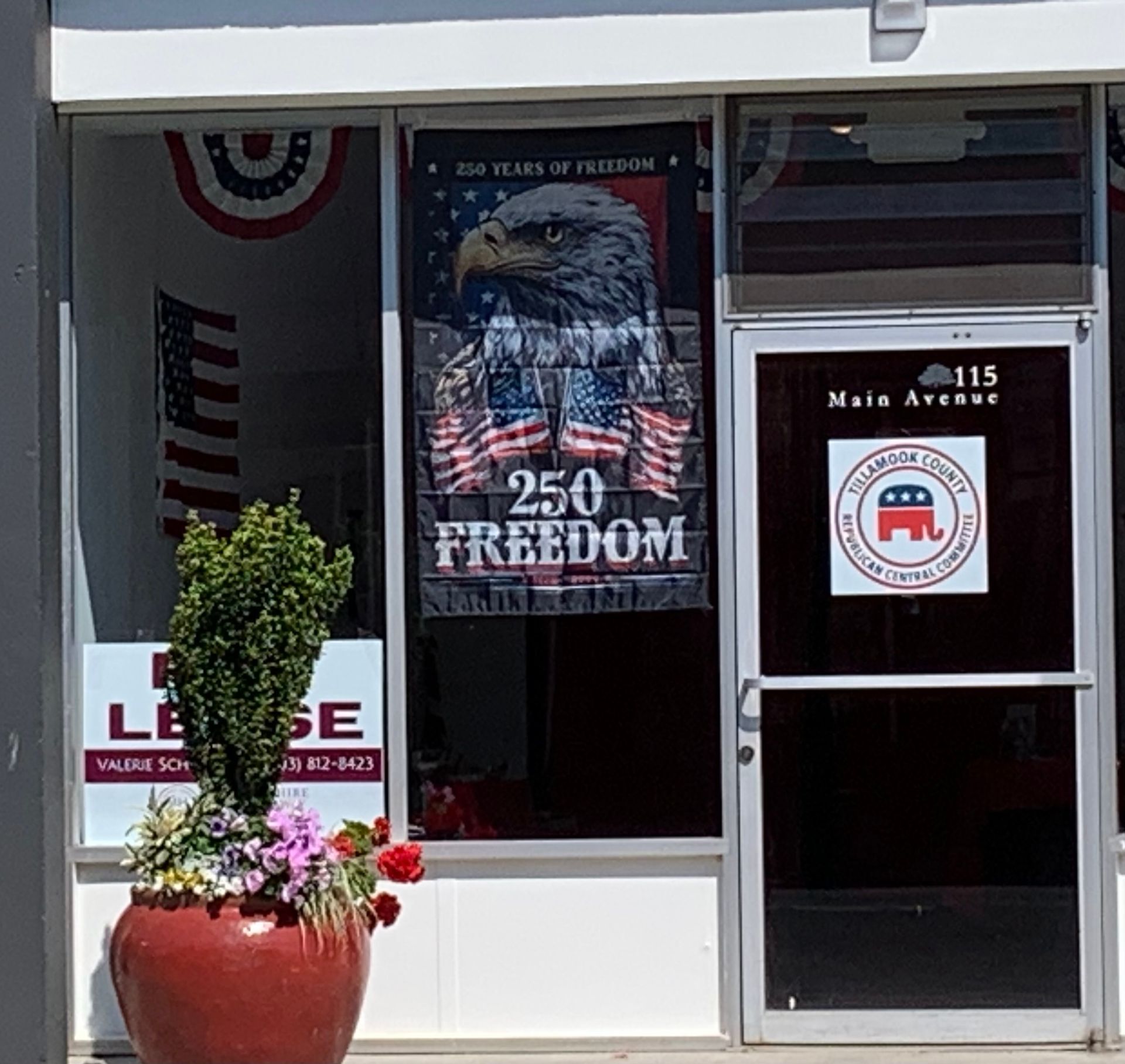 Tillamook County Republican Central Committee Gallery Page Banner