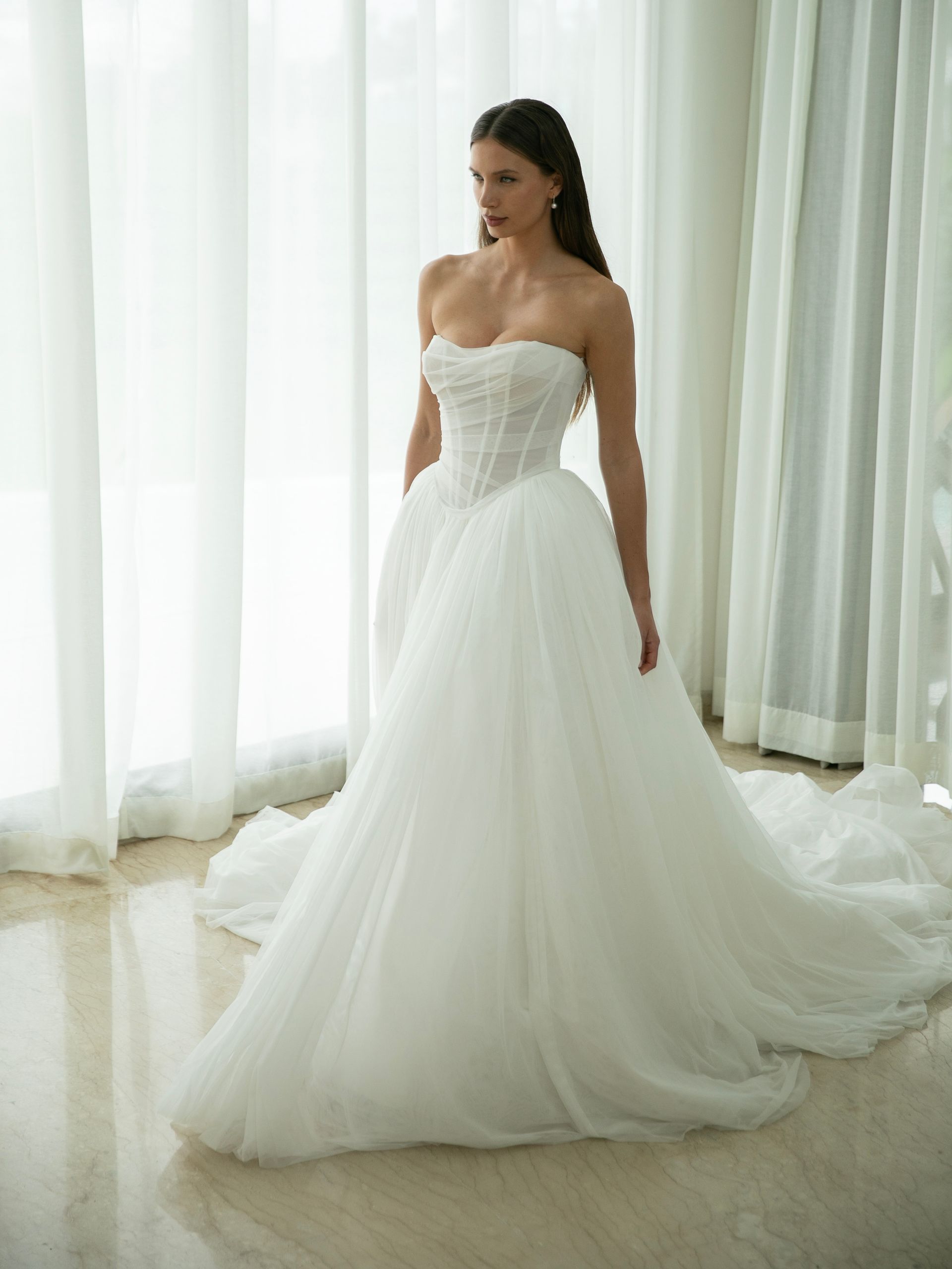 Venus Wedding Gown by Mariana Hardwick