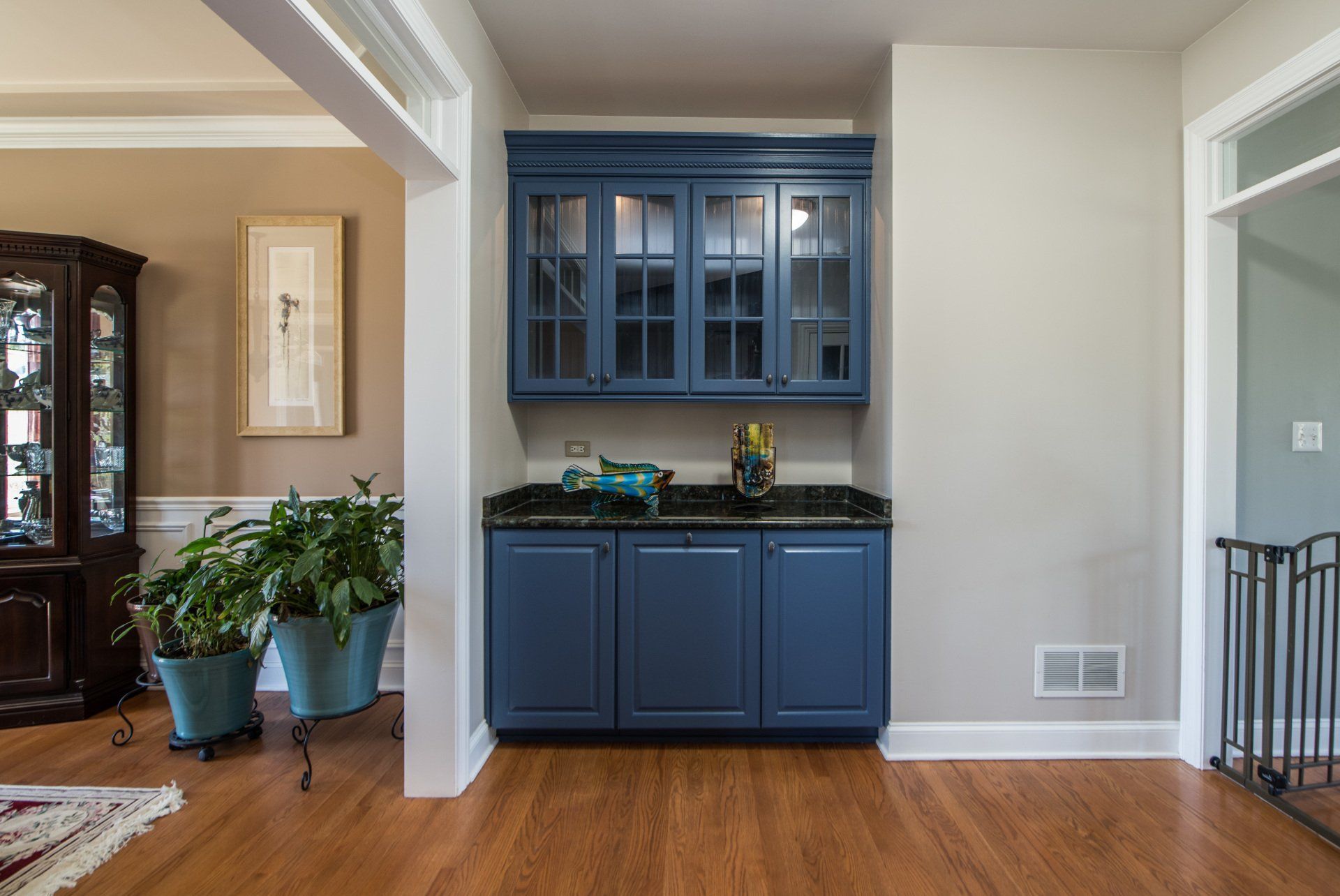 Cabinet Painting