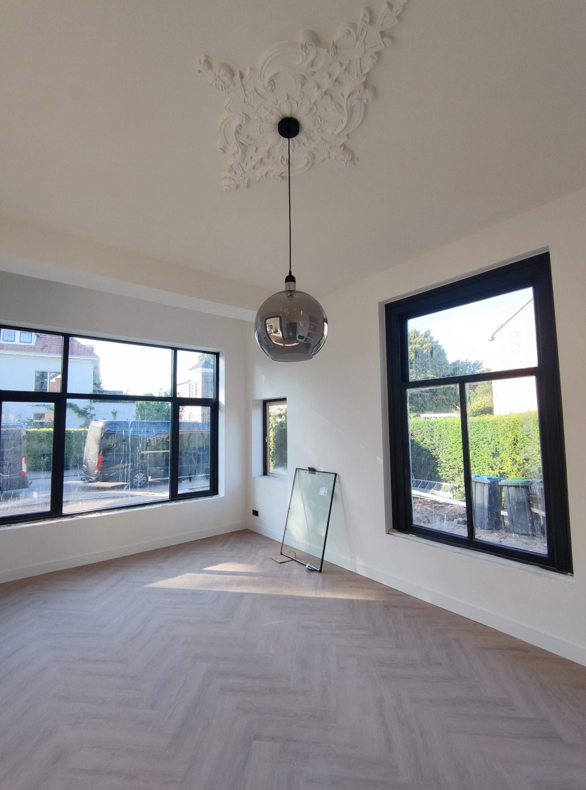 Strak binnenschilderwerk in een woning in Aalten