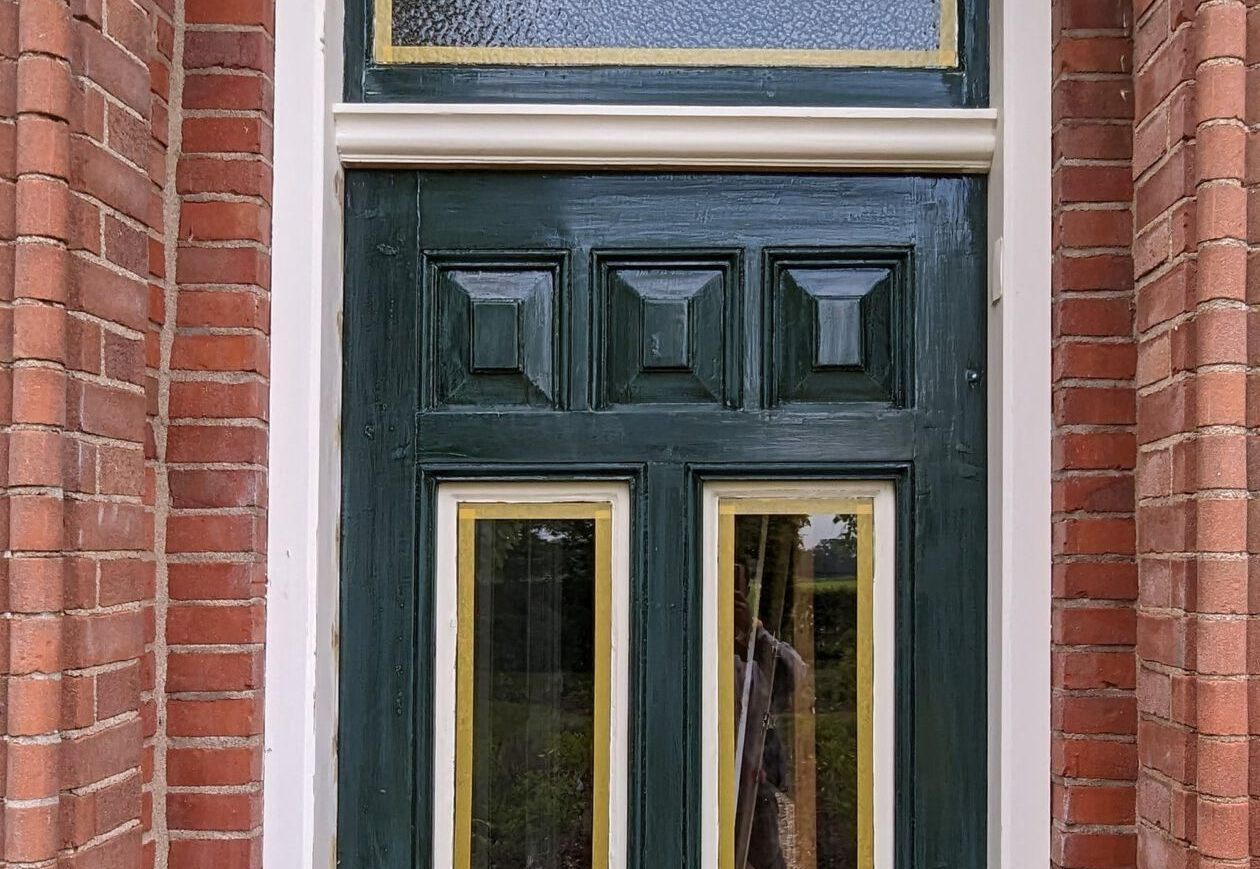 Geschilderde buitendeur