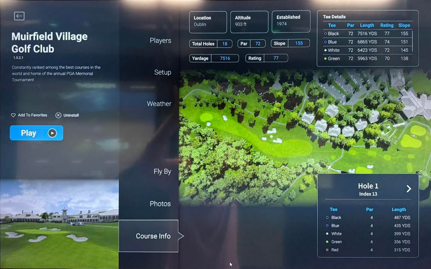A computer screen shows the mainfield village golf club