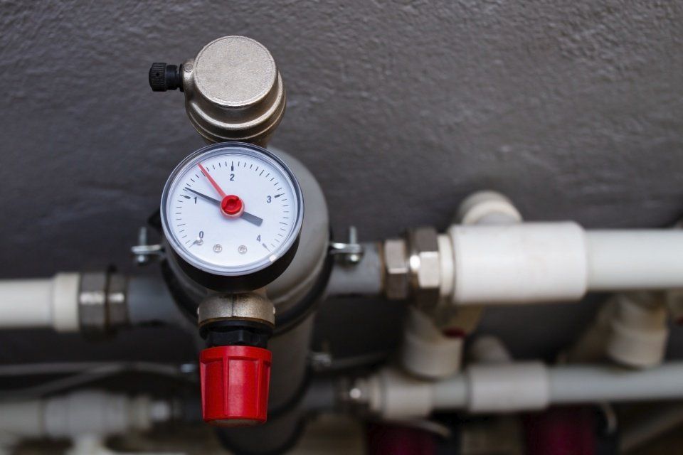 termostato oleodotto per il commercio di carburante a Livigno