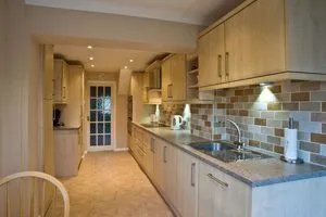 tasteful kitchen wall and floor tiling