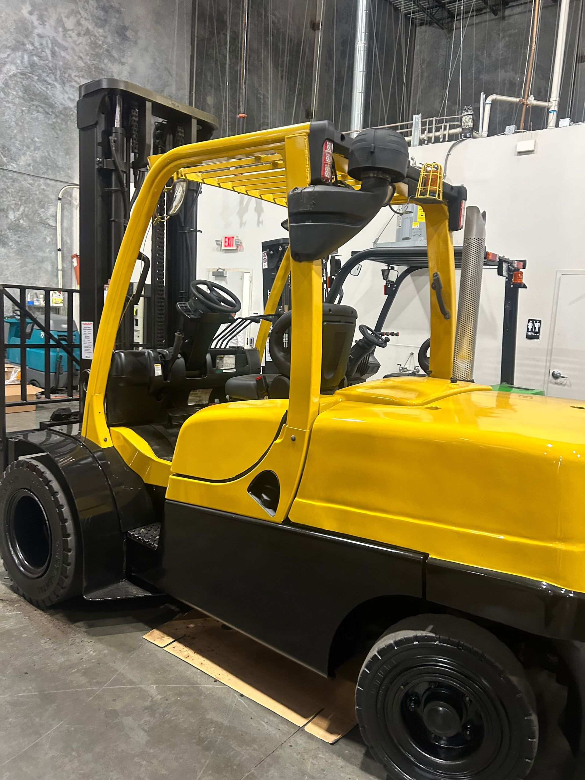 Hyster 12,000 Diesel Forklift